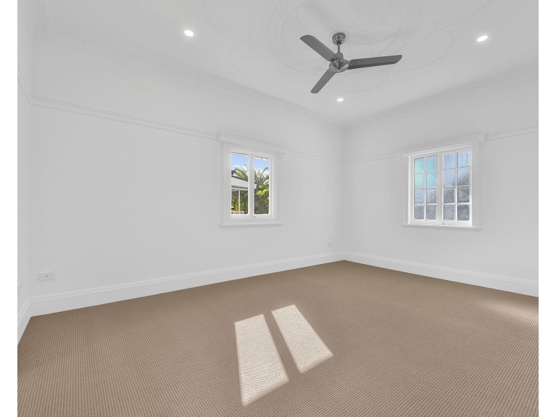 86 Woodville Street, Hendra QLD 4011