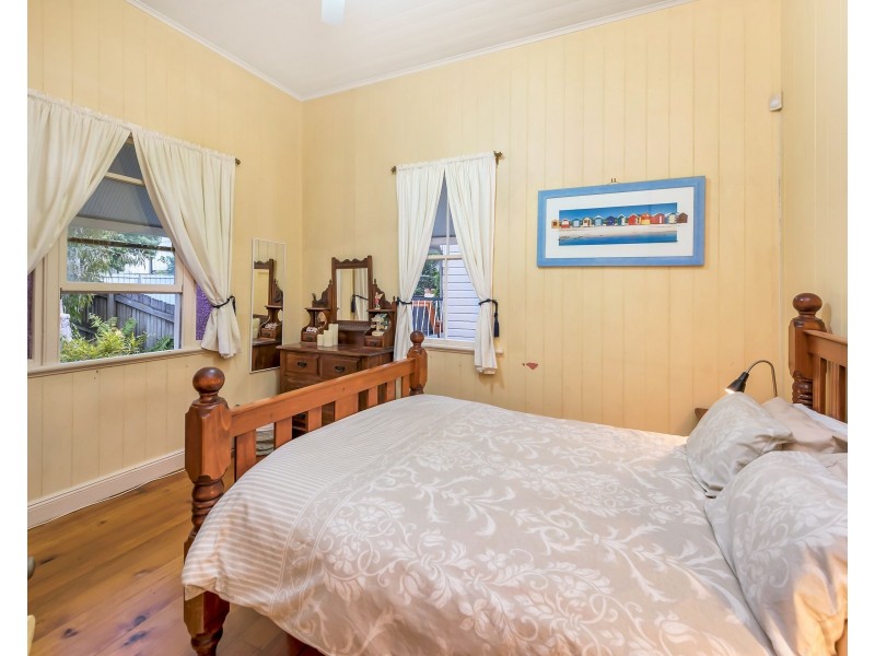 15 Olney Street, Wilston QLD 4051