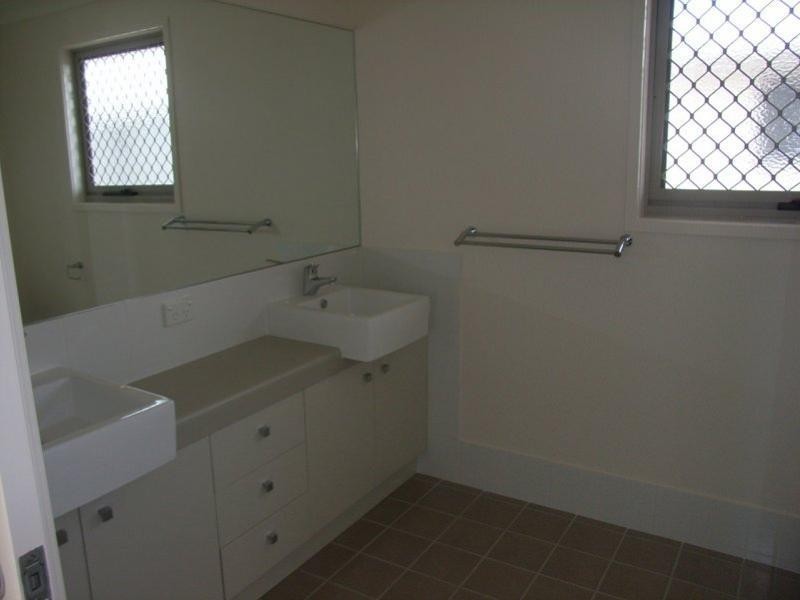 1/66 Brookfield Street, Kedron QLD 4031