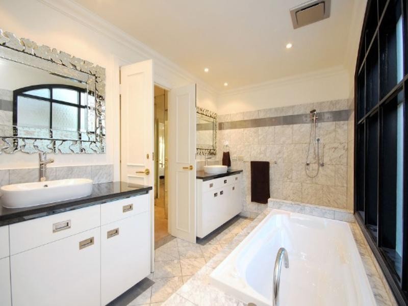 6/7 Toorak Mews, Hamilton QLD 4007