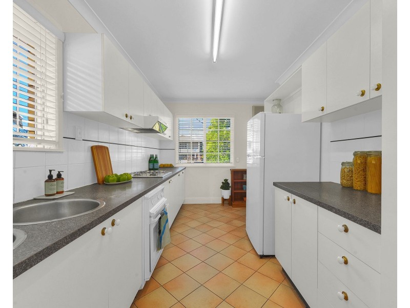 1/104 Oriel Road, Clayfield QLD 4011