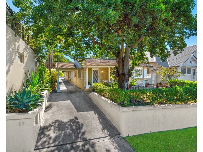1/104 Oriel Road, Clayfield QLD 4011
