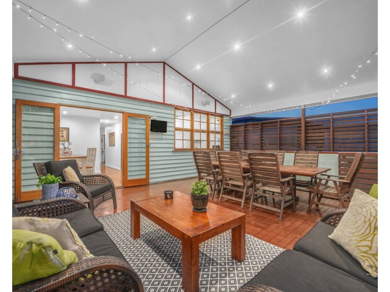 5 Edith Street, Deagon QLD 4017