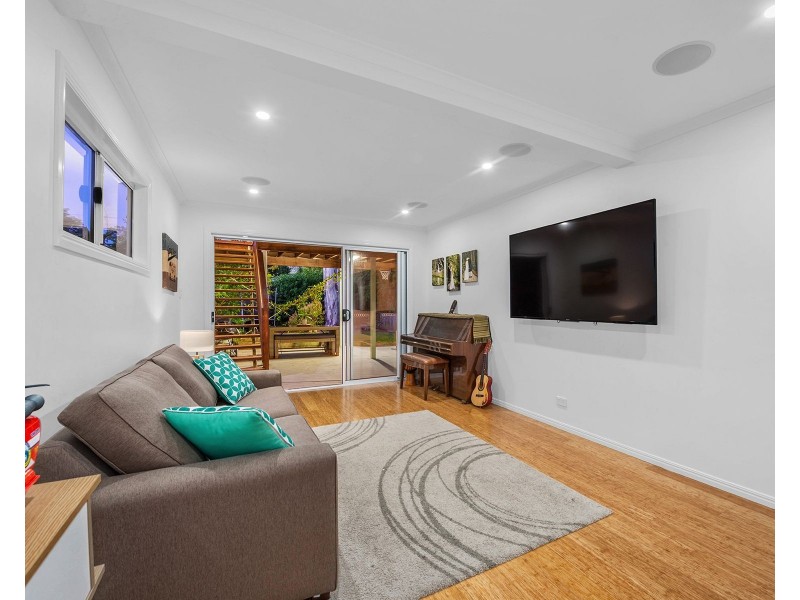 5 Edith Street, Deagon QLD 4017