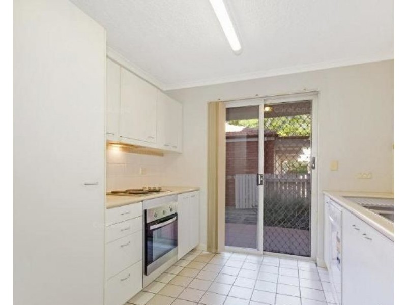 2/30 Dobson Street, Ascot QLD 4007