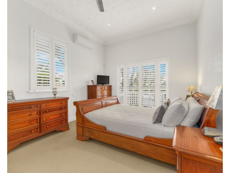 15 Barlow Street, Clayfield QLD 4011
