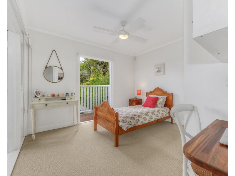 15 Barlow Street, Clayfield QLD 4011
