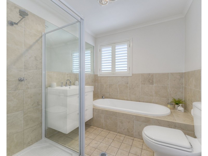 15 Barlow Street, Clayfield QLD 4011