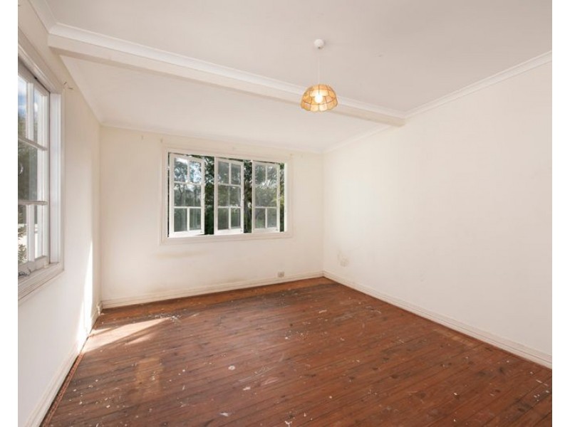 18 Doncaster Street, Hendra QLD 4011