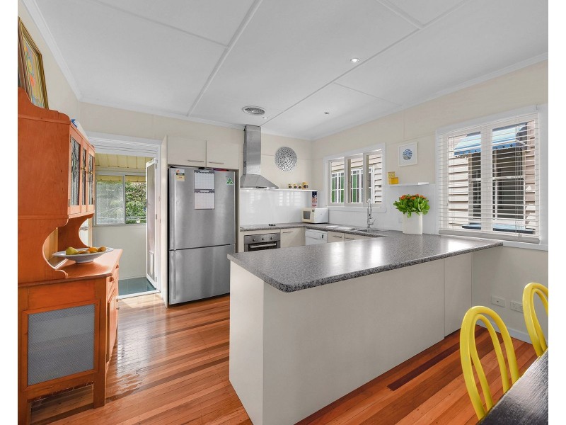 23 Grove Street, Albion QLD 4010