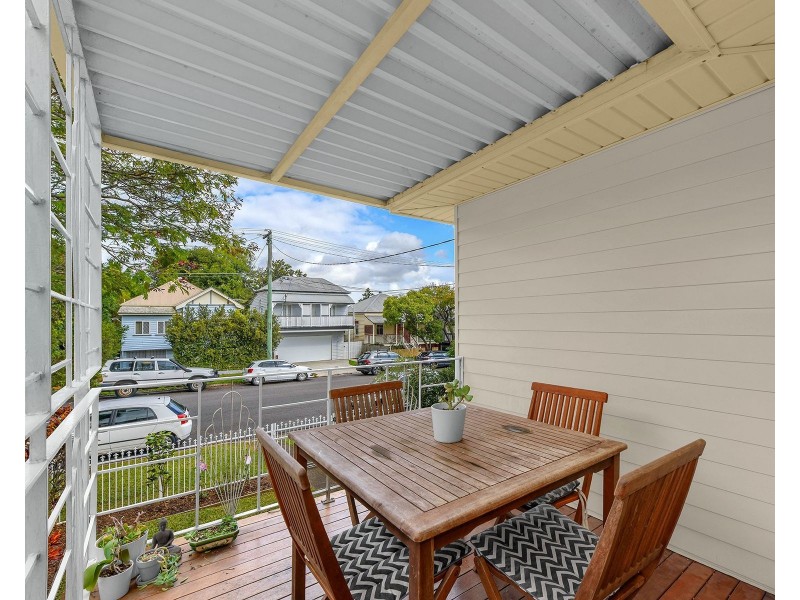 23 Grove Street, Albion QLD 4010