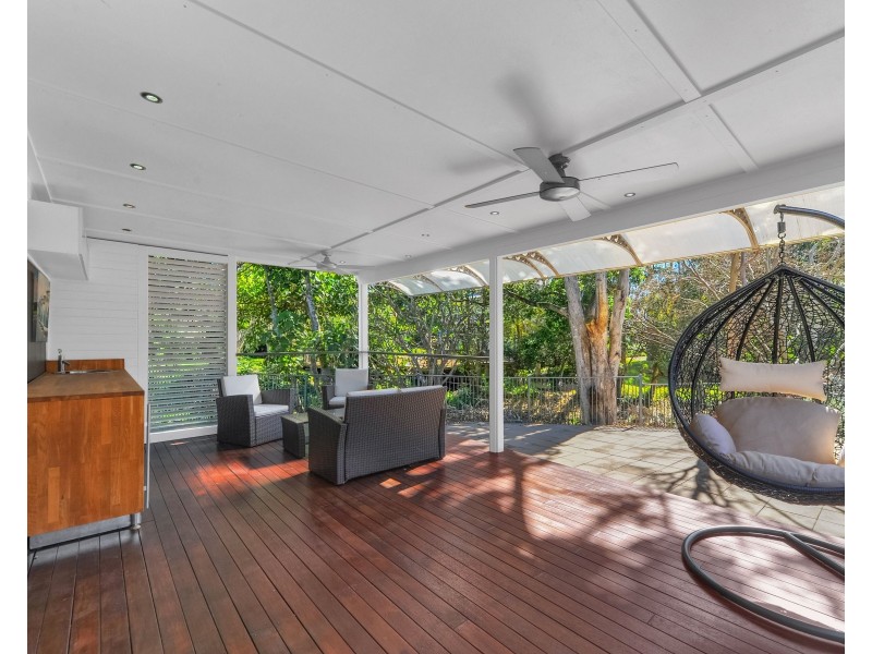 17 Kemble Street, Clayfield QLD 4011