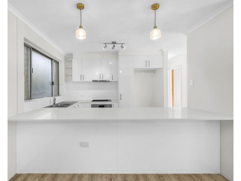 1/104 Windermere Road, Hamilton QLD 4007