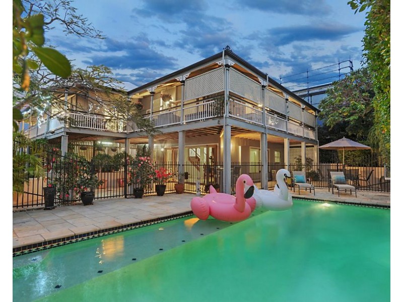 32 Dalrymple Street, Wilston QLD 4051