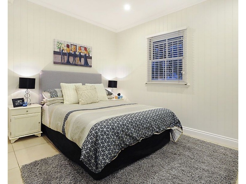 32 Dalrymple Street, Wilston QLD 4051