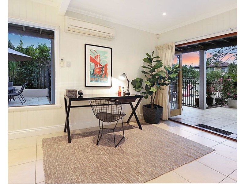 32 Dalrymple Street, Wilston QLD 4051