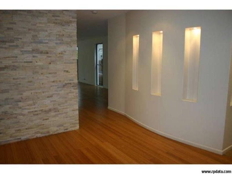 37 Alexandra Road, Ascot QLD 4007