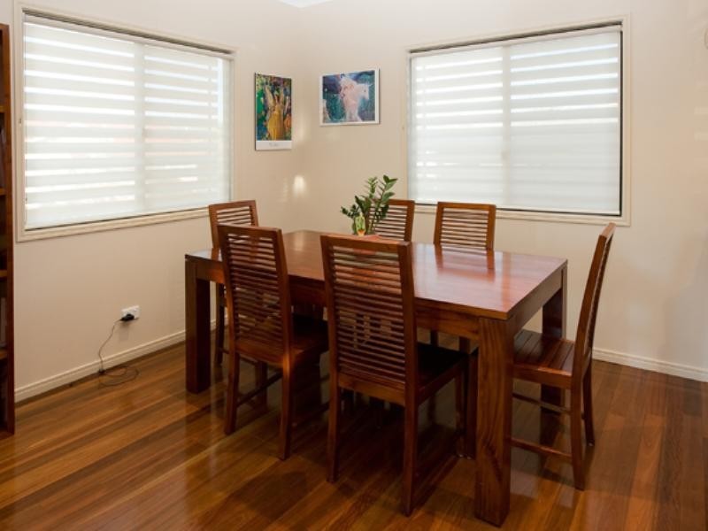 33 Clowes Lane, Newmarket QLD 4051