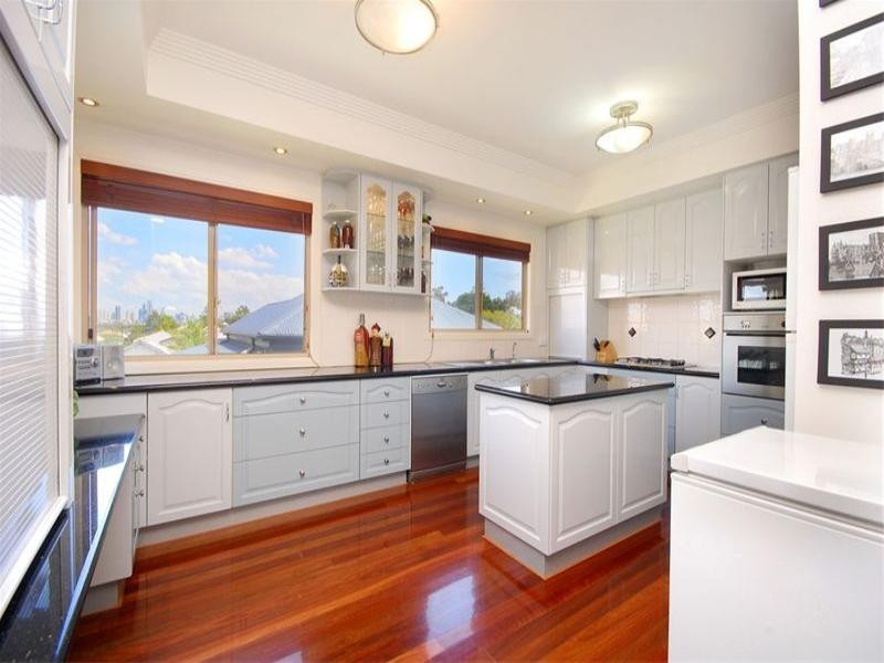 40 Campbell Street, Windsor QLD 4030