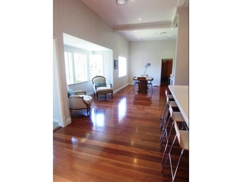 16 Roseby Avenue, Clayfield QLD 4011