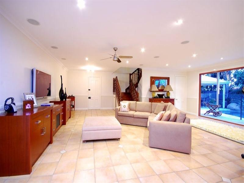 32 Nelson Street, Wooloowin QLD 4030