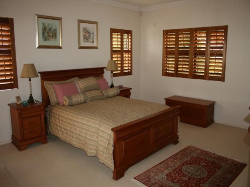 18 Beaufort Lane, Clayfield QLD 4011