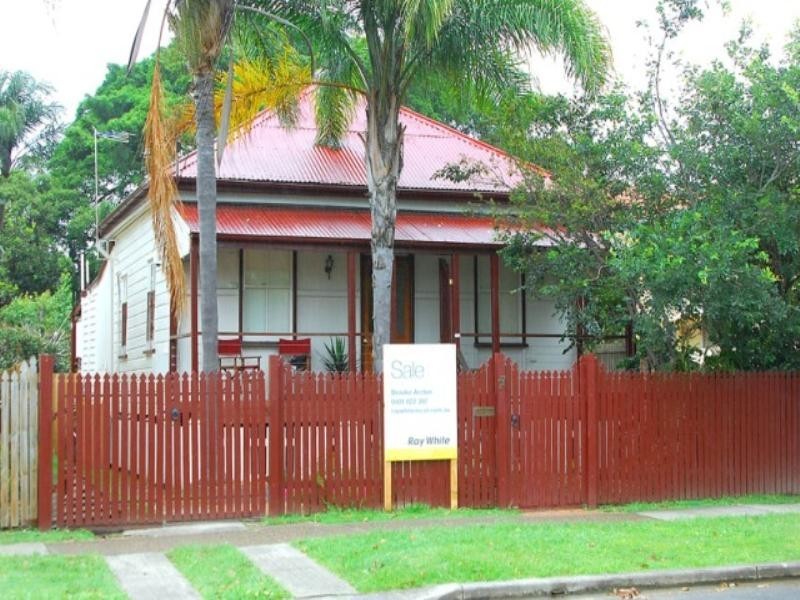 77 Allen Street, Hamilton QLD 4007