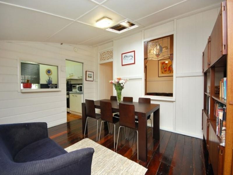 77 Allen Street, Hamilton QLD 4007