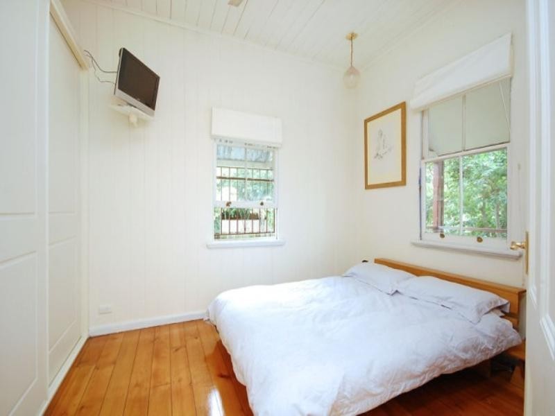 77 Allen Street, Hamilton QLD 4007