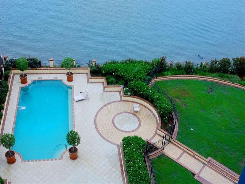 30/27 Harbour Road, Hamilton QLD 4007