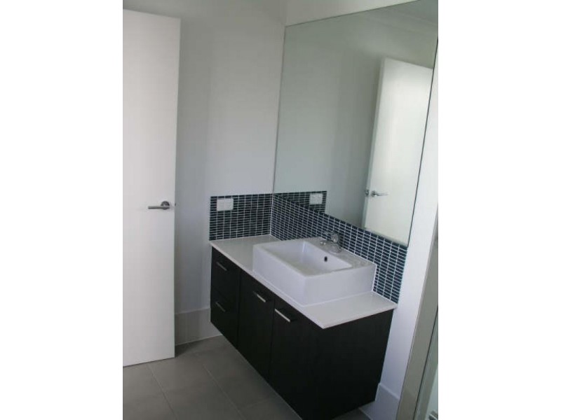 83 Churchill Circuit, Banyo QLD 4014