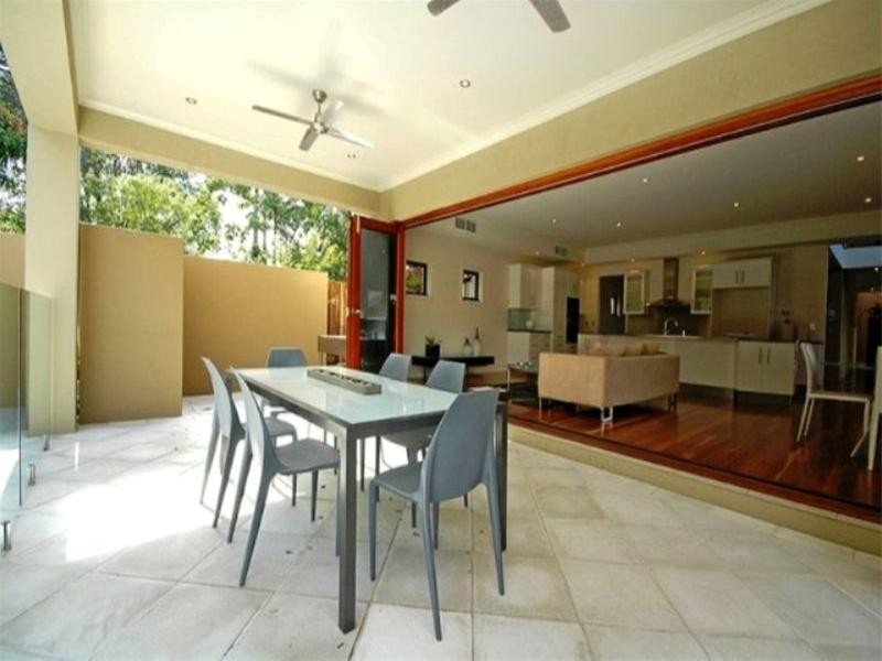 28 Derby Street, Hendra QLD 4011