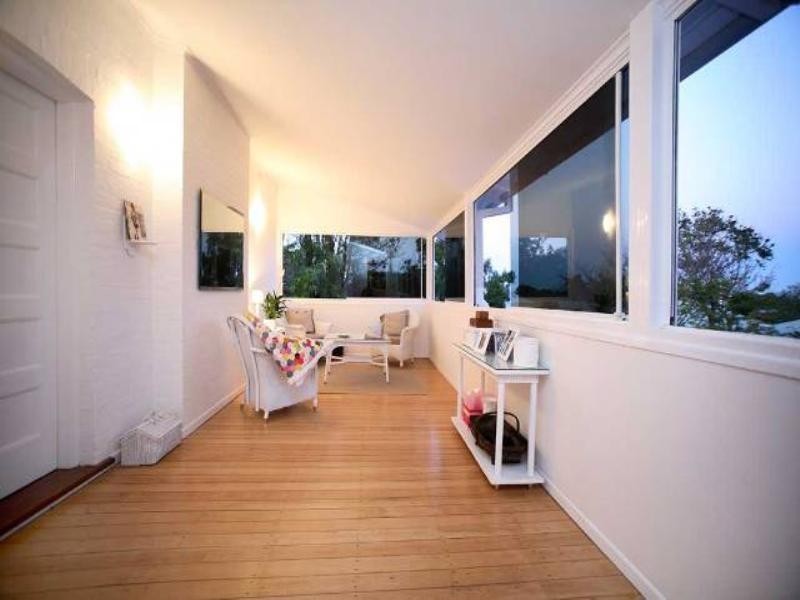 73 Riverview Terrace, Hamilton QLD 4007