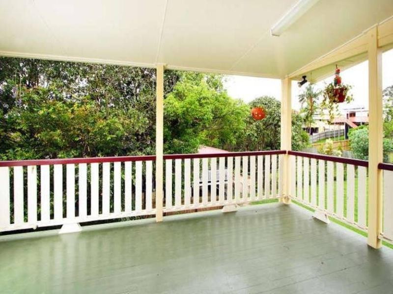 44 Ashgrove Avenue, Ashgrove QLD 4060