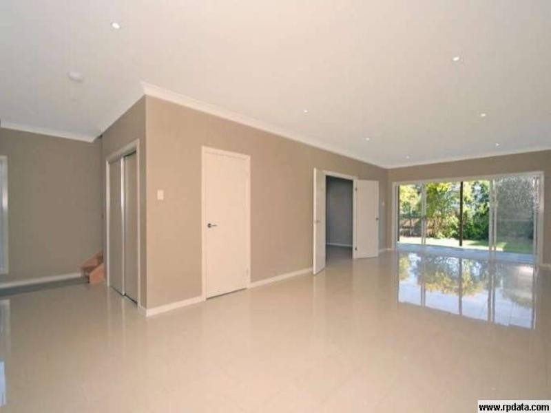 15A Eighth Avenue, Kedron QLD 4031