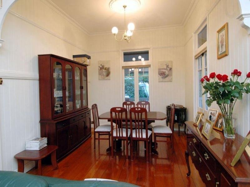 17 Barlow Street, Clayfield QLD 4011