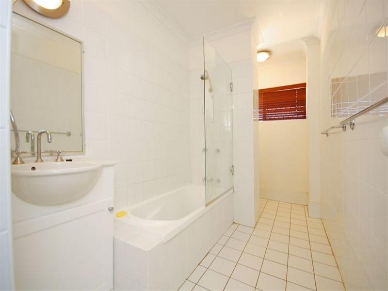 5/10 Wellington Street, Clayfield QLD 4011