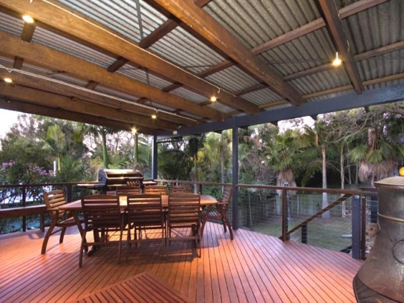 2 Aldren Street, Stafford Heights QLD 4053