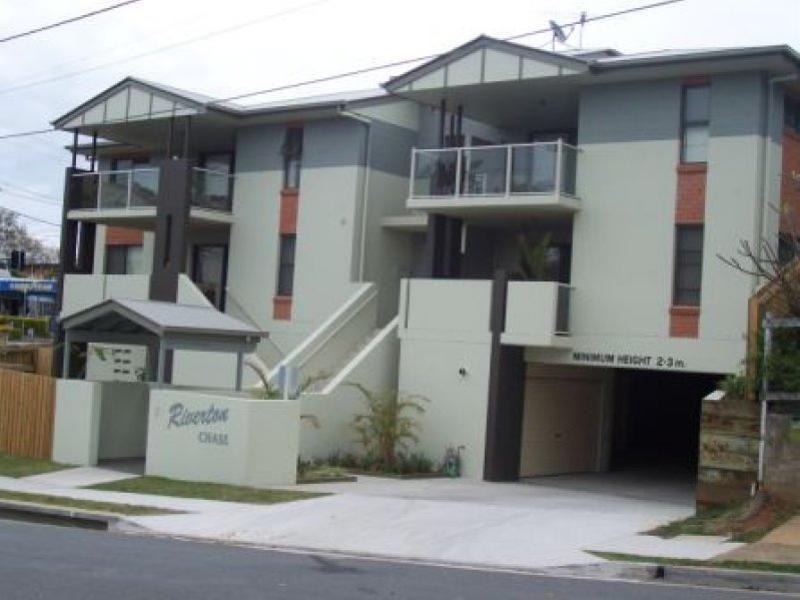 1/2 Riverton Street, Clayfield QLD 4011