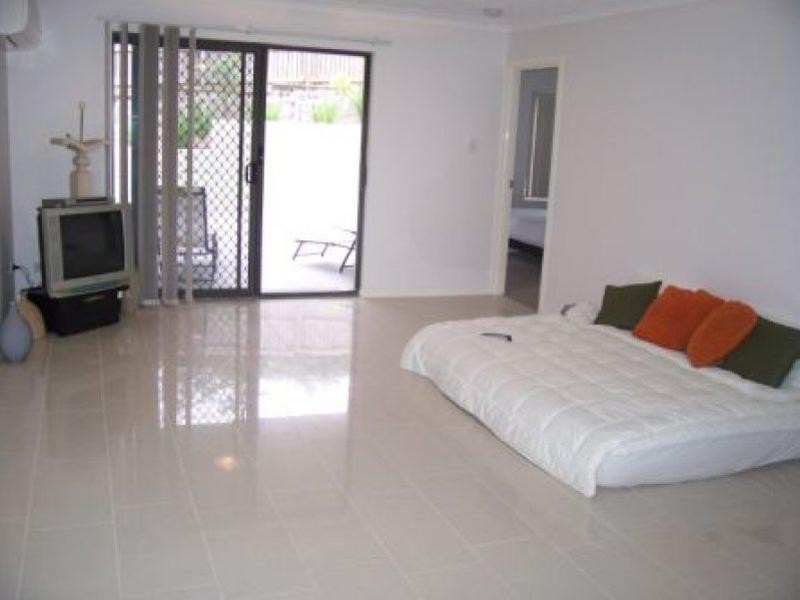 1/2 Riverton Street, Clayfield QLD 4011