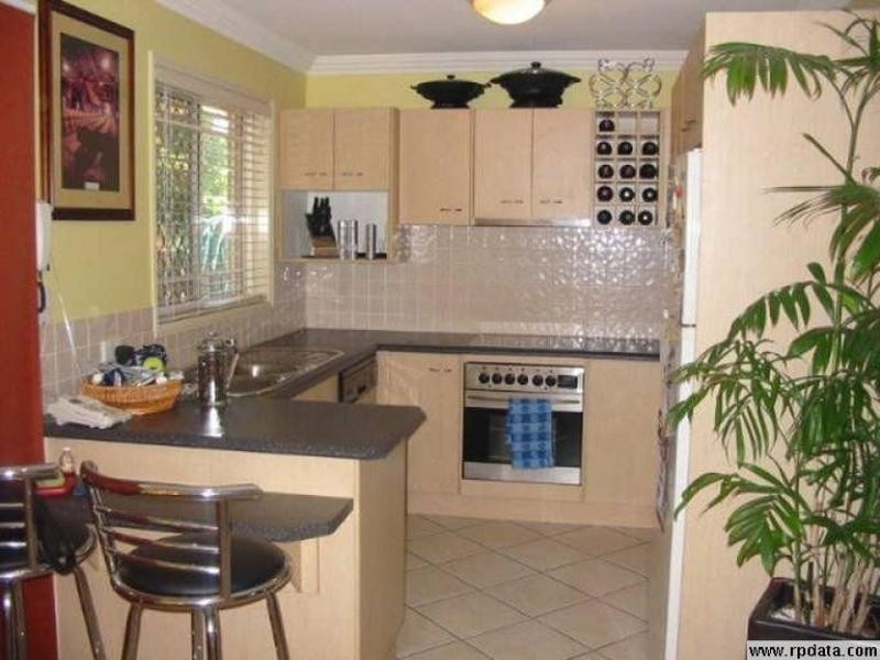 2/125 Allen Street, Hamilton QLD 4007