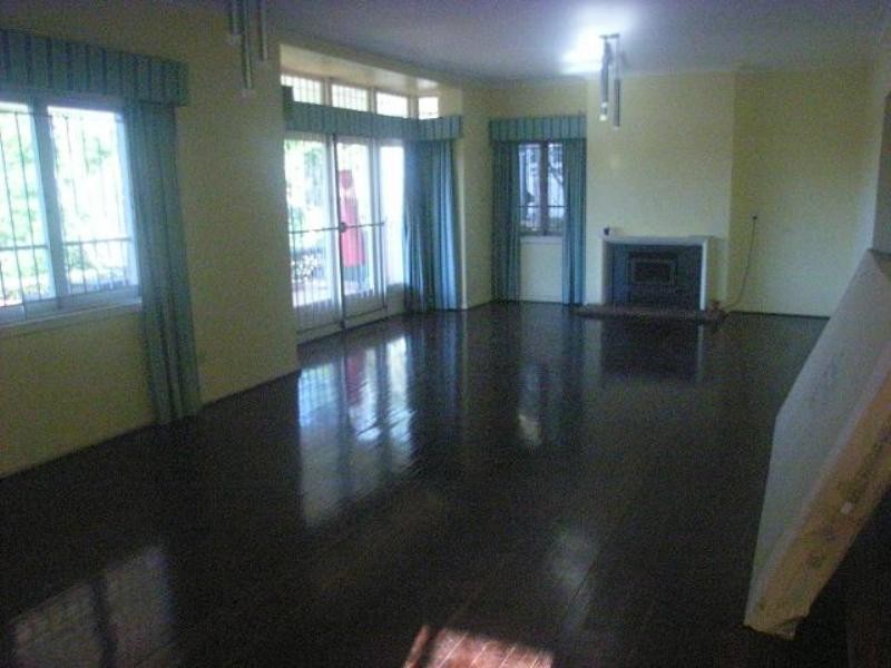 19 Circe Street, Hamilton QLD 4007