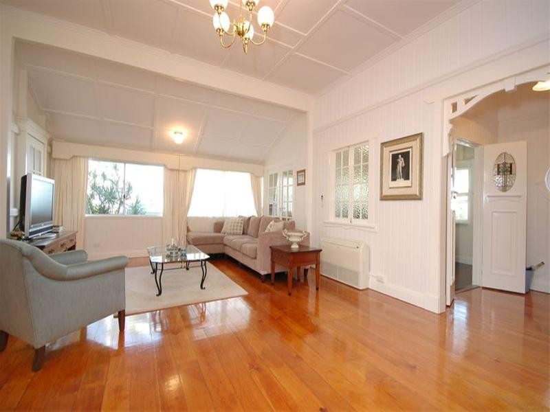 24 Brooke Street, Clayfield QLD 4011