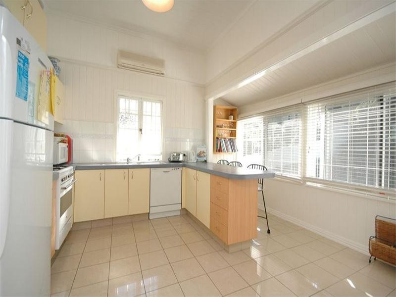 24 Brooke Street, Ascot QLD 4007