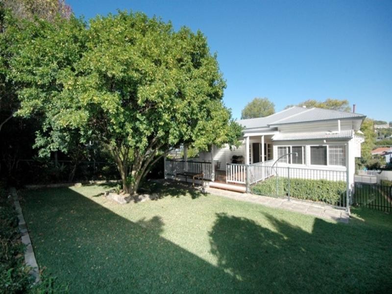 24 Brooke Street, Ascot QLD 4007