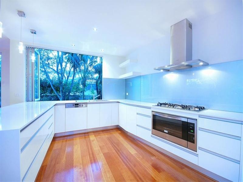 8 Blaikie Street, Hendra QLD 4011