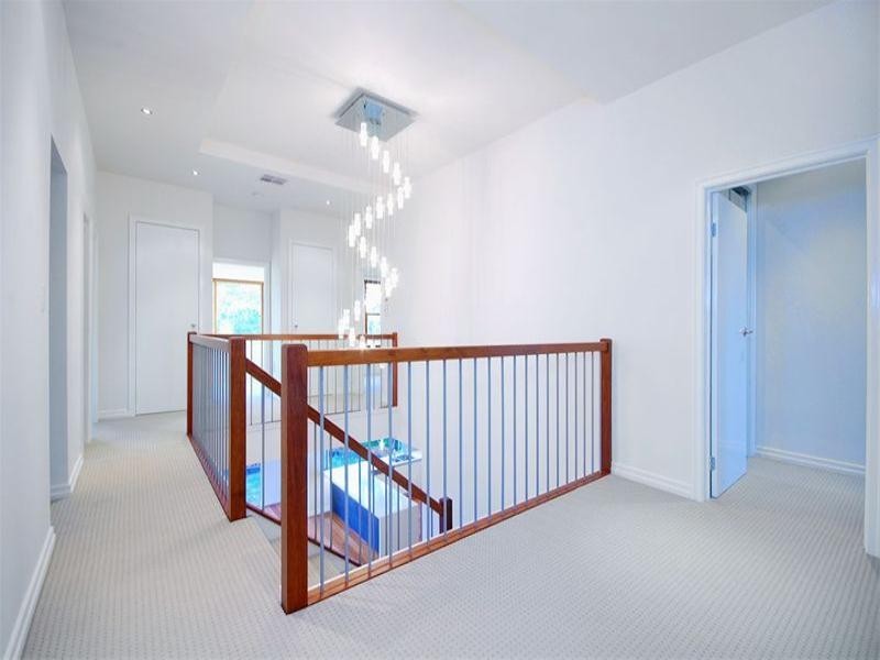 8 Blaikie Street, Hendra QLD 4011