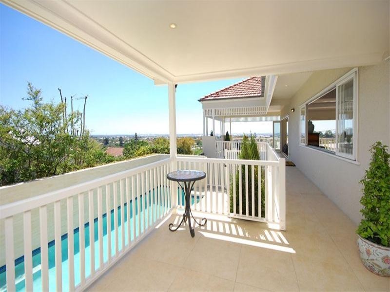 8 Bale Street, Ascot QLD 4007