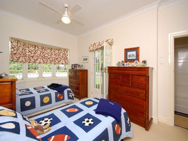 8 Bale Street, Ascot QLD 4007