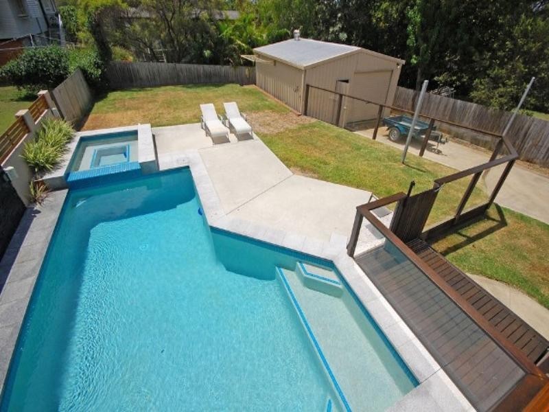 19 Marford Street, Chermside West QLD 4032